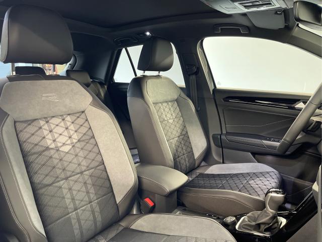 Volkswagen / T-Roc / Weiß / / / 190PS DSG 4Motion Pano+AHK