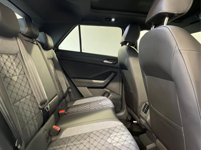 Volkswagen / T-Roc / Weiß / / / 190PS DSG 4Motion Pano+AHK
