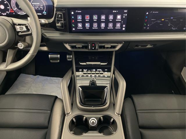 Porsche / Cayenne / Schwarz / / / Hinterachslenkung+Nachtsicht+Sitzbel&uuml;ftung