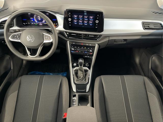 Volkswagen / T-Roc / Blau / / / 150PS DSG AHK+Kessy+Navi