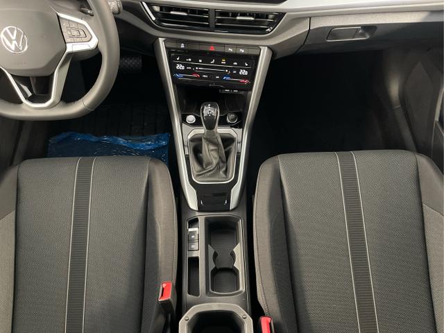 Volkswagen / T-Roc / Blau / / / 150PS DSG AHK+Kessy+Navi