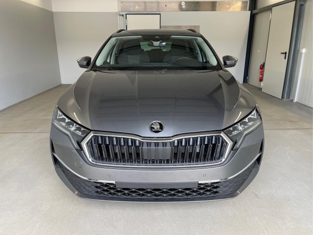 Skoda / Octavia Combi / Grau / / / 150 PS DSG AHK+Navi+ACC