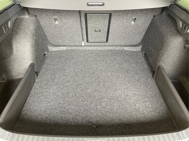 Skoda / Octavia Combi / Blau / / / 150 PS DSG AHK+Navi+ACC