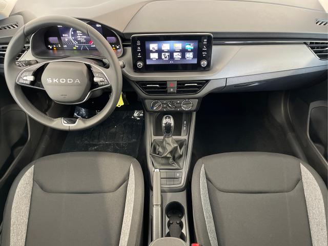 Skoda / Scala / Weiß / / / 115PS DSG AHK+App-Connect
