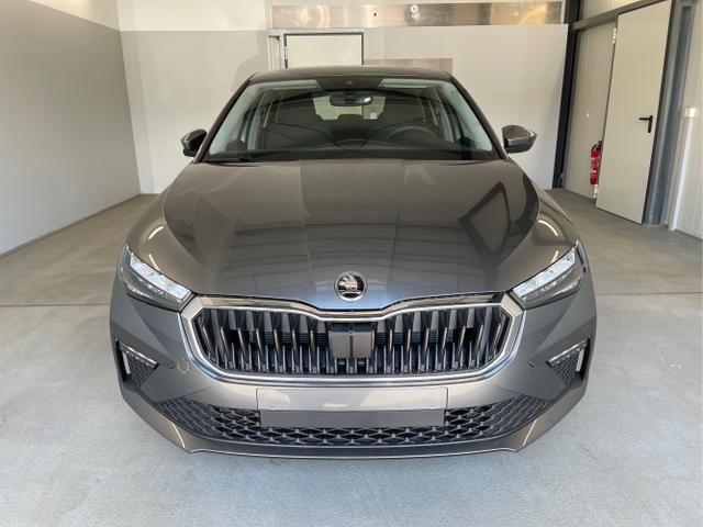 Skoda / Scala / Grau / / / 115PS DSG AHK+App-Connect