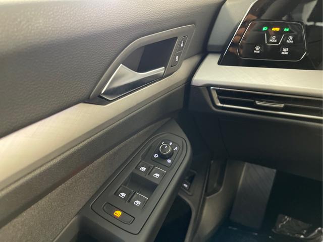 Volkswagen / Golf Variant / Grau / / / 150PS DSG AHK+Kessy+Navi