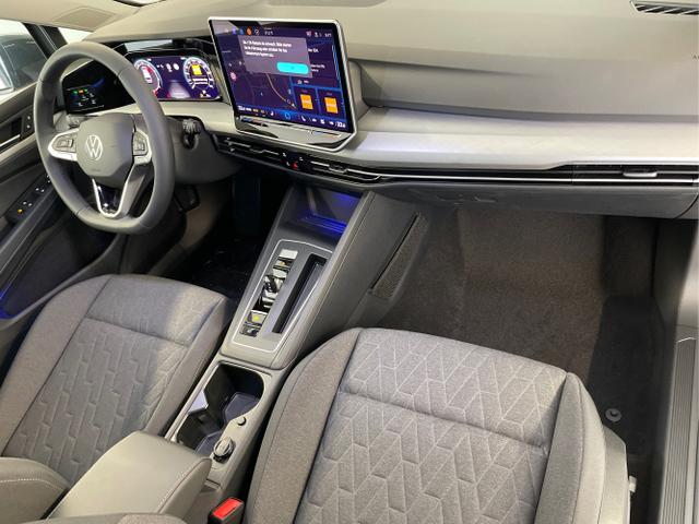 Volkswagen / Golf Variant / Grau / / / 150PS DSG AHK+Kessy+Navi
