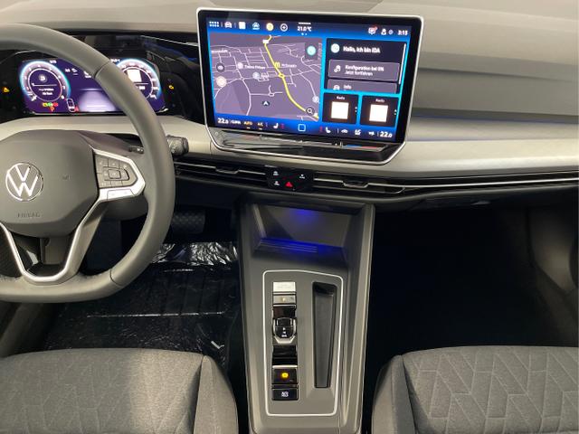 Volkswagen / Golf Variant / Silber / / / 150PS DSG AHK+Kessy+Navi