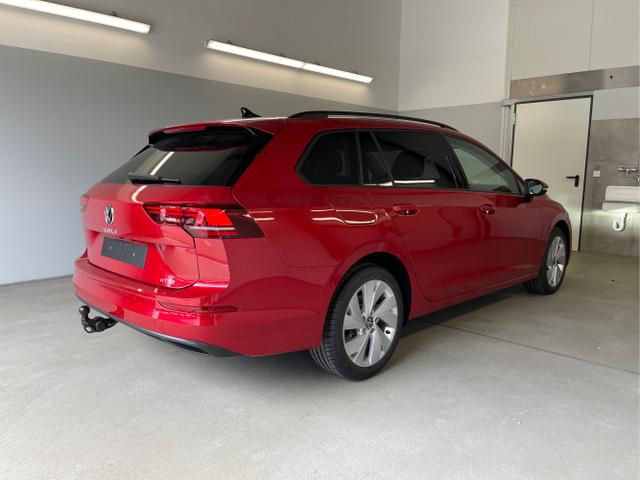Volkswagen / Golf Variant / Rot / / / 150PS DSG AHK+Kessy+Navi