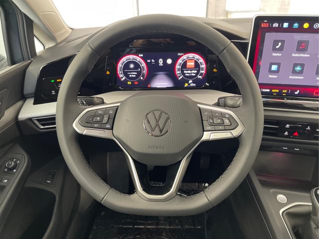 Volkswagen / Golf Variant / Schwarz / / / 150PS AHK+Navi