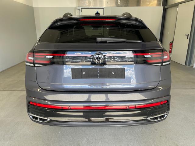 Volkswagen / Taigo / Grau / / / 115PS DSG Kessy+AHK+Navi