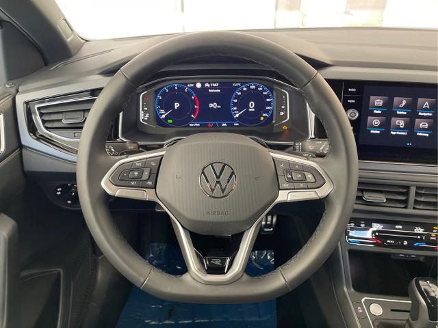 Volkswagen / Taigo / Grau / / / 115PS DSG Kessy+AHK+Navi