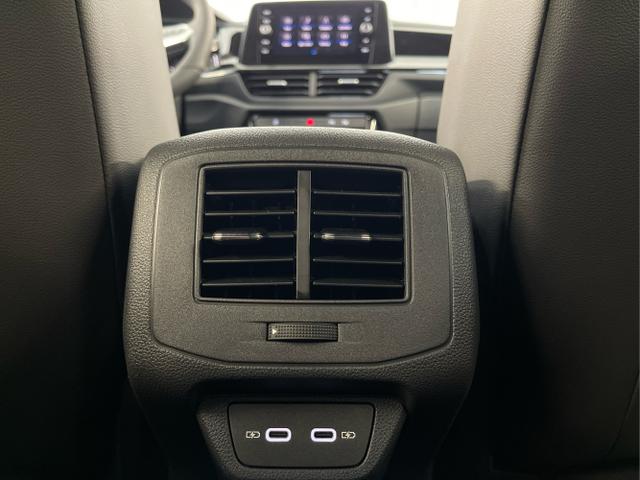 Volkswagen / T-Roc / Grau / / / 190PS 4Motion AHK+Black Style