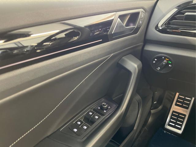 Volkswagen / T-Roc / Grau / / / 190PS 4Mottion AHK+Black Style