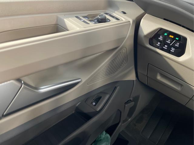 Volkswagen / T7 California / / / / eHybrid DSG 4Motion AHK+360°