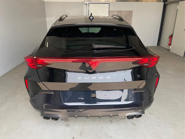 Cupra / Formentor / Schwarz / / / 333PS 4Drive+360°