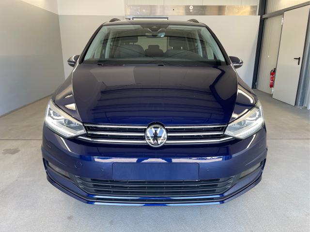 Volkswagen / Touran / Blau / / / 150PS IQ.Light+7 Sitze+Kessy
