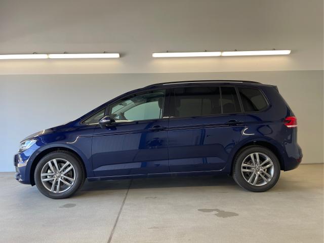 Volkswagen / Touran / Blau / / / 150PS IQ.Light+7 Sitze+Kessy