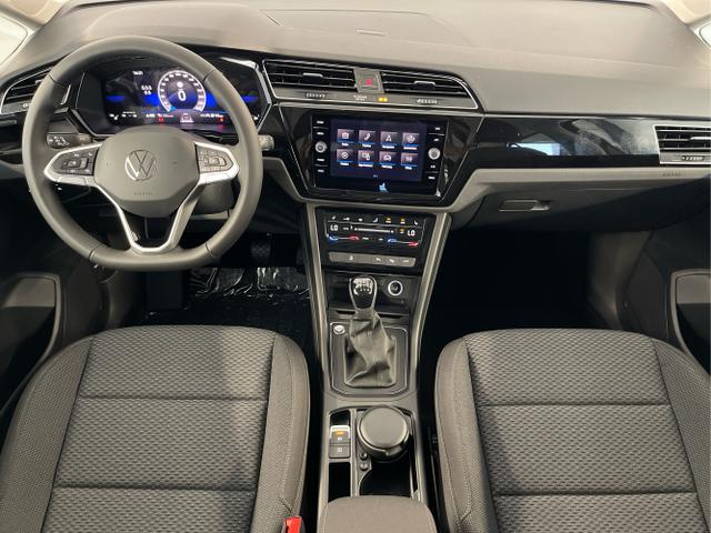 Volkswagen / Touran / Blau / / / 150PS IQ.Light+7 Sitze+Kessy