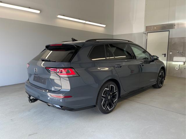 Volkswagen / Golf Variant / Grau / / / 150PS DSG+Black Style+AHK