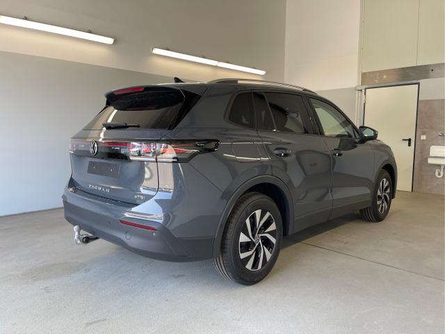 Volkswagen / Tiguan / Grau / / / 150PS DSG 360°Kamera