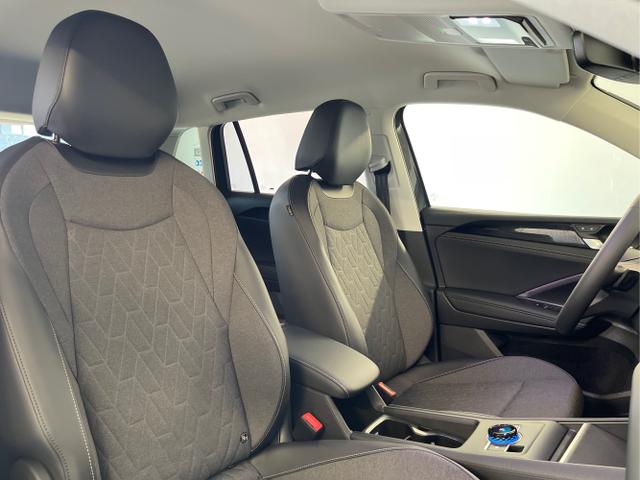 Volkswagen / Tiguan / Grau / / / 150PS DSG 360°Kamera