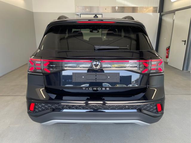Volkswagen / T-Cross / Schwarz / / / 150PS DSG IQ.Light+AHK