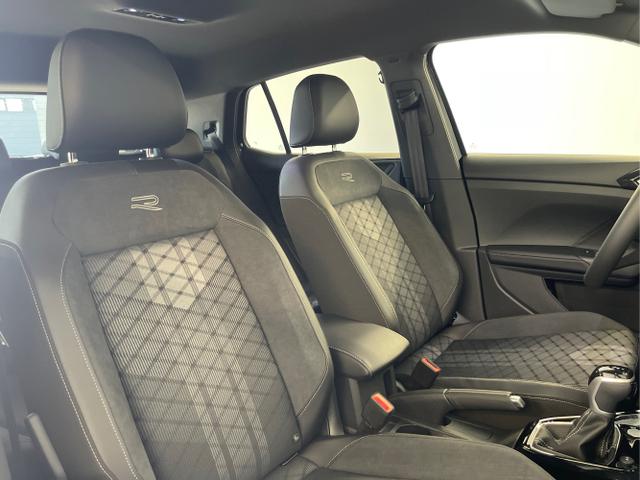 Volkswagen / T-Cross / Schwarz / / / 150PS DSG IQ.Light+AHK