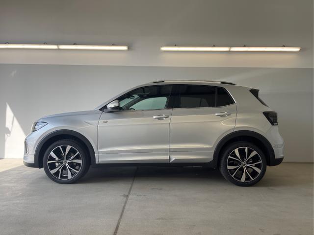 Volkswagen / T-Cross / Silber / / / 115PS DSG IQ.Light+Navi+AHK