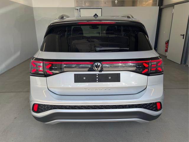 Volkswagen / T-Cross / Silber / / / 115PS DSG IQ.Light+Navi+AHK
