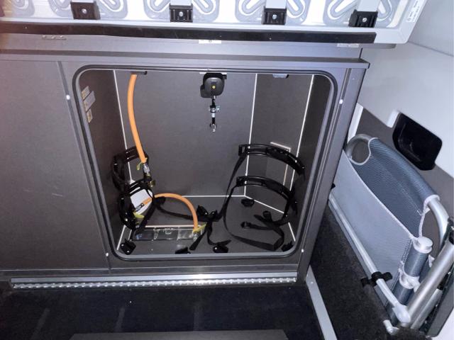Volkswagen / Grand California / Weiß / / / Solar + Markise + Satelliten + Alarm