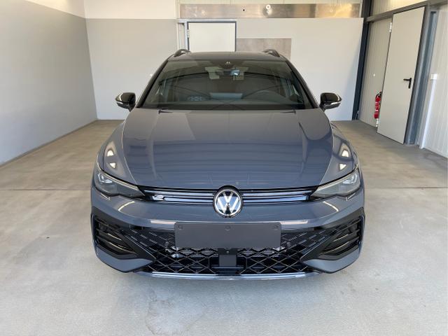 Volkswagen / Golf Variant / Grau / / / 150PS DSG+Black Style+AHK