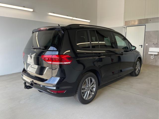 Volkswagen / Touran / Schwarz / / / 7Si+IQ.Light+AHK+Kessy+Cam