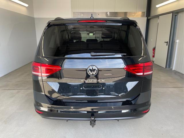 Volkswagen / Touran / Schwarz / / / 7Si+IQ.Light+AHK+Kessy+Cam