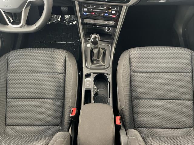 Volkswagen / Touran / Schwarz / / / 7Si+IQ.Light+AHK+Kessy+Cam