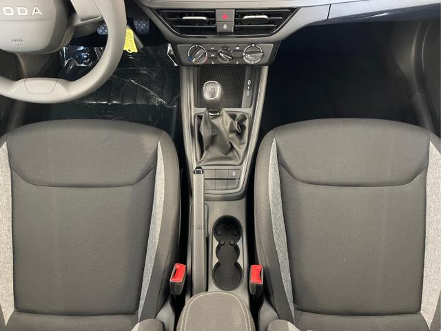 Skoda / KAMIQ / Silber / / / 115PS AHK+Sitzheizung