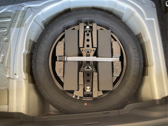 Skoda / KAMIQ / Silber / / / 115PS AHK+Sitzheizung