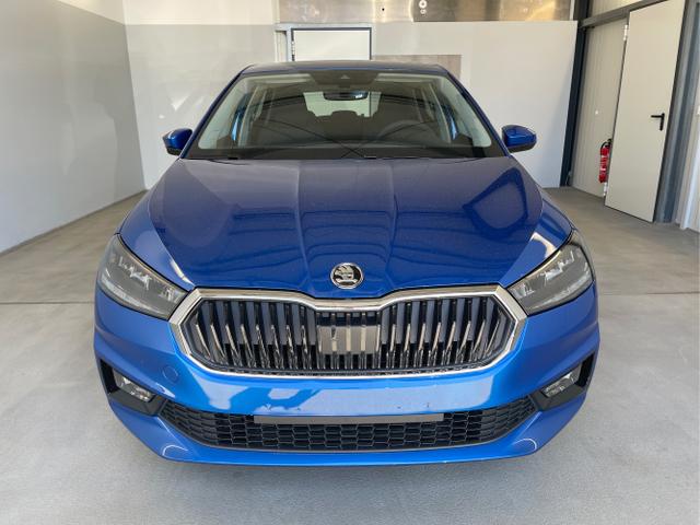 Skoda / Fabia / Blau / / / 95PS Sitzheizung + App Connect