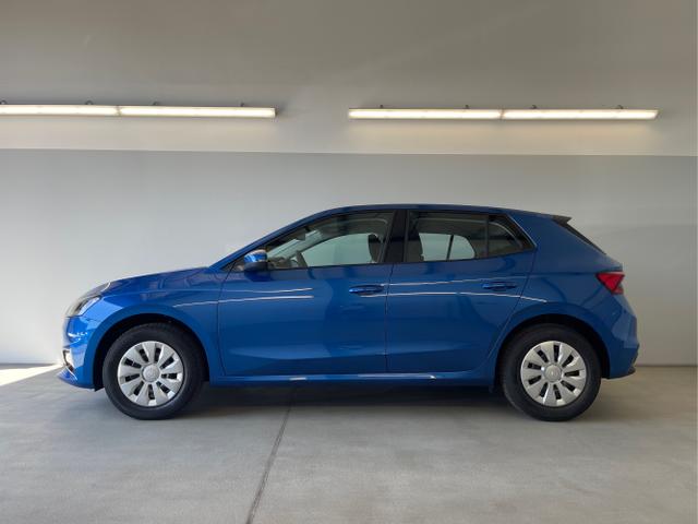 Skoda / Fabia / Blau / / / 95PS Sitzheizung + App Connect