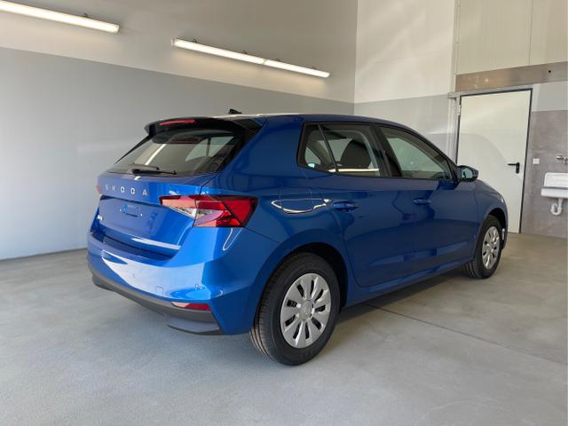 Skoda / Fabia / Blau / / / 95PS Sitzheizung + App Connect