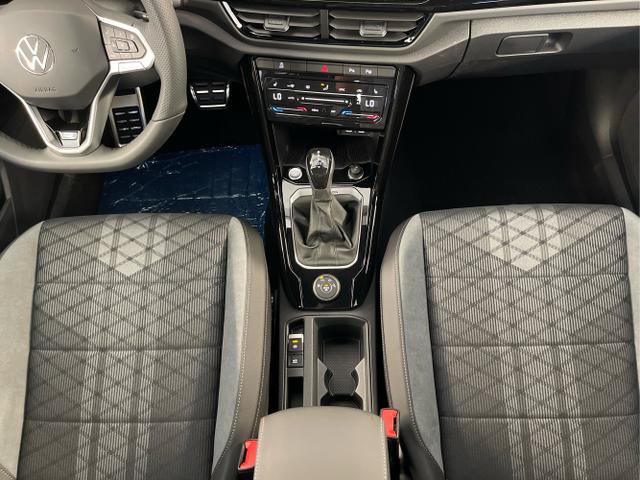 Volkswagen / T-Roc / Schwarz / / / 190PS 4Motion AHK+Black Style