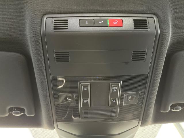 Volkswagen / T-Cross / Grau / / / 150PS DSG IQ.Light+AHK