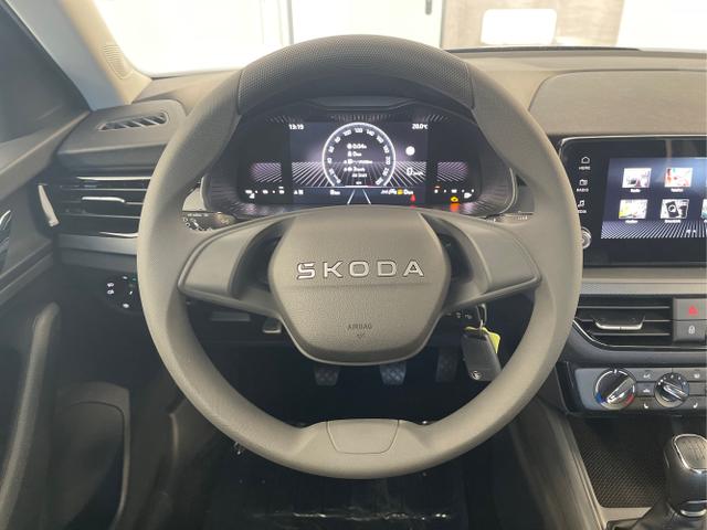 Skoda / KAMIQ / Blau / / / 95PS Sitzheizung+App-Connect