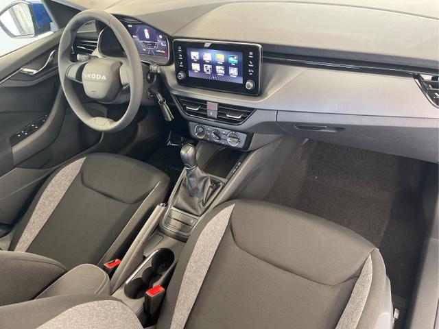 Skoda / KAMIQ / Blau / / / 95PS Sitzheizung+App-Connect