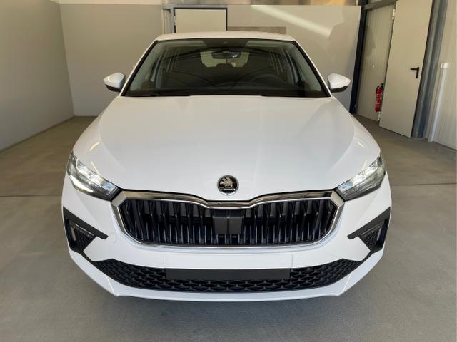 Skoda / Scala / Weiß / / / 115PS DSG AHK+Sitzheizung