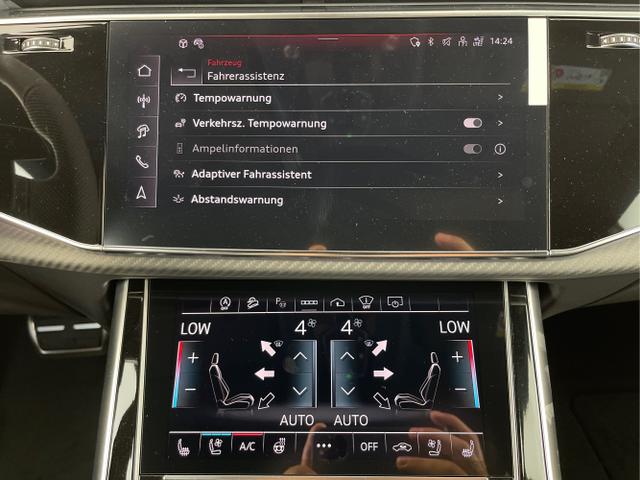 Audi / Q8 / Grau / / / S line STHZ+Pano+AHK+HUD
