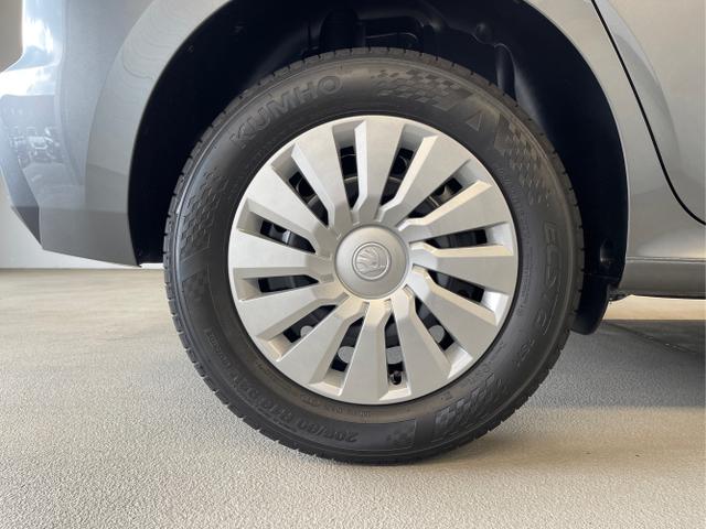 Skoda / KAMIQ / Grau / / / 95PS Sitzheizung+App-Connect