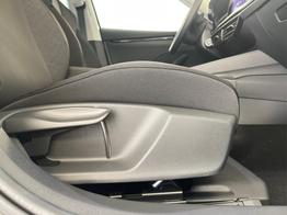 Skoda Octavia Combi Essence 150 PS DSG AHK+Sitzheizung+App-Connect 