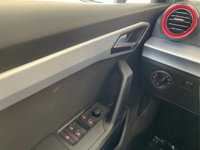 Seat / Ibiza / Schwarz / / / 115PS DSG Kessy+ACC