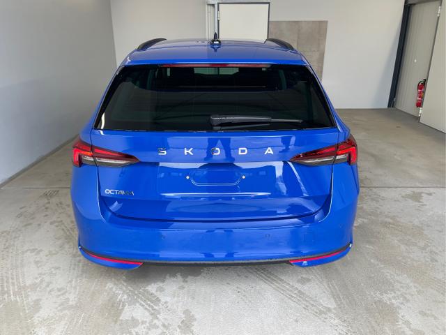 Skoda / Octavia Combi / Blau / / / DSG AHK+Sitzheizung+App Connect